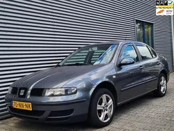 Grijs Gebruikt 2004 Seat Toledo Sedan | € 1.195 (Goede deal)