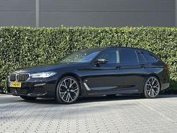 Zwart Gebruikt 2021 BMW 540 Executive Stationwagen | € 51.950 (Goede deal)