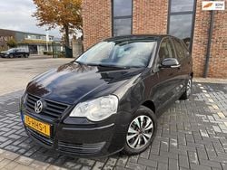 Zwart Gebruikt 2009 VW Polo Comfortline Hatchback | € 2.450 (Super prijs)