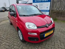 Rood Gebruikt 2016 Fiat Panda Pop Hatchback | € 5.250 (Super prijs)