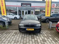 Zwart Gebruikt 2011 BMW 116 Executive Hatchback | € 6.450 (Eerlijke prijs)