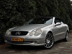 Grijs Gebruikt 2003 Mercedes CLK240 Elegance Cabriolet | € 6.000 (Goede deal)