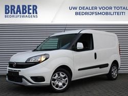 Wit Gebruikt 2022 Fiat Doblò Trekking MPV | € 19.950