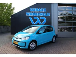Blauw Gebruikt 2017 VW up! move up! Hatchback | € 8.850 (Iets duurder)