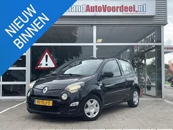 Zwart Gebruikt 2012 Renault Twingo Authentique Hatchback | € 2.949 (Eerlijke prijs)