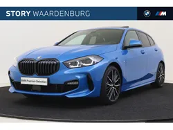 Misano blau Gebruikt 2024 BMW 118 Executive Hatchback | € 37.950 (Eerlijke prijs)