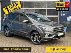 Grijs Gebruikt 2018 Ford Kuga ST-Line SUV | € 18.490 (Eerlijke prijs)
