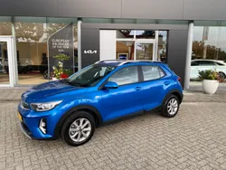 Blauw Gebruikt 2022 Kia Stonic SUV | € 20.945 (Iets duurder)