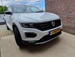 Wit Gebruikt 2018 VW T-Roc Style SUV | € 17.950 (Eerlijke prijs)