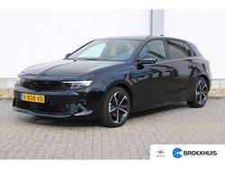 Zwart Gebruikt 2024 Opel Astra Hatchback | € 27.395 (Goede deal)