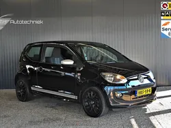 Zwart Gebruikt 2015 VW up! high up! Hatchback | € 7.995 (Eerlijke prijs)