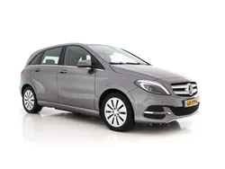Mountain gray metallic (grijs metallic) Gebruikt 2015 Mercedes B Electric Drive Prestige MPV | € 8.445