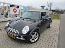 Zwart Gebruikt 2002 Mini Cooper Chili Hatchback | € 599