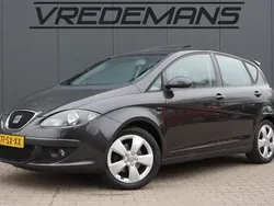 Zwart, metallic lak Gebruikt 2006 Seat Altea Stylance MPV | € 1.250 (Goede deal)