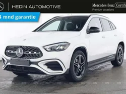 Wit, metallic lak Gebruikt 2024 Mercedes GLA250 AMG line SUV | € 54.900