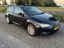 Zwart Gebruikt 2014 Seat Leon SC Hatchback | € 3.999