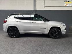 Zilver Gebruikt 2022 Jeep Compass SUV | € 22.950 (Goede deal)
