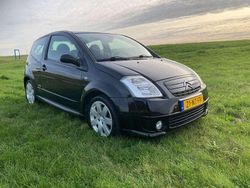 Zwart Gebruikt 2004 Citroën C2 VTR Sport Hatchback | € 2.250 (Eerlijke prijs)