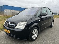 Zwart Gebruikt 2004 Opel Meriva Enjoy MPV | € 1.099 (Goede deal)