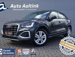 Grijs Gebruikt 2022 Audi Q2 Basis SUV | € 25.675 (Eerlijke prijs)