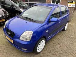 Blauw, metallic lak Gebruikt 2006 Kia Picanto 2 Hatchback | € 1.749 (Eerlijke prijs)
