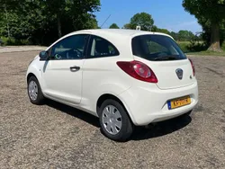 Wit Gebruikt 2009 Ford Ka Trend Hatchback | € 3.000 (Eerlijke prijs)