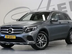Grijs, metallic lak Gebruikt 2016 Mercedes GLC250 AMG SUV | € 31.750 (Iets duurder)