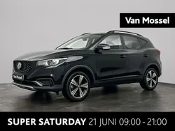 Zwart Gebruikt 2021 MG ZS Luxury Sedan | € 16.995 (Eerlijke prijs)