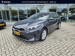 Grijs Gebruikt 2024 Kia Ceed Hatchback | € 28.399 (Iets duurder)