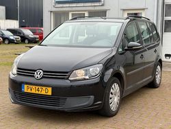 Zwart (metallic) Gebruikt 2014 VW Touran Comfortline MPV | € 5.999