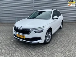 Wit Gebruikt 2021 Skoda Kamiq SportLine SUV | € 16.950 (Goede deal)