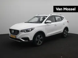 Wit Gebruikt 2020 MG ZS Luxury Sedan | € 15.495 (Eerlijke prijs)