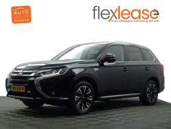 Zwart metallic Gebruikt 2015 Mitsubishi Outlander P-HEV Instyle SUV | € 16.900