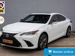 Wit Gebruikt 2019 Lexus ES300 Business Edition Sedan | € 35.950
