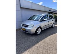 Grijs Gebruikt 2005 Opel Meriva MPV | € 1.749 (Eerlijke prijs)