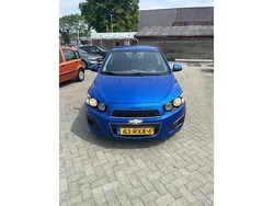 Blauw, metallic lak Gebruikt 2011 Chevrolet Aveo LT Hatchback | € 4.950 (Eerlijke prijs)