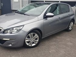 Grijs Gebruikt 2017 Peugeot 308 Hatchback | € 7.499 (Eerlijke prijs)