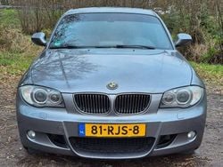 Grijs Gebruikt 2011 BMW 120 Hatchback | € 7.000 (Goede deal)
