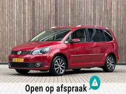 Rood Gebruikt 2015 VW Touran Highline MPV | € 13.950 (Goede deal)