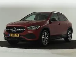 Rood Gebruikt 2021 Mercedes GLA250 Premium SUV | € 32.995 (Goede deal)