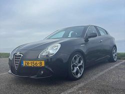 Zwart Gebruikt 2010 Alfa Romeo Giulietta Distinctive MPV | € 7.000 (Iets duurder)