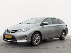 Grijs Gebruikt 2013 Toyota Auris Hybrid Stationwagen | € 11.745 (Eerlijke prijs)