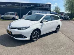 Wit Gebruikt 2016 Toyota Auris Touring Sports Stationwagen | € 10.750 (Eerlijke prijs)