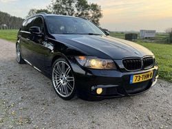 Zwart Gebruikt 2012 BMW 325 Sport Line Stationwagen | € 12.500