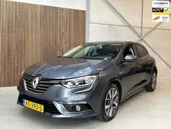 Grijs Gebruikt 2016 Renault Mégane III Bose Edition Hatchback | € 13.999 (Eerlijke prijs)