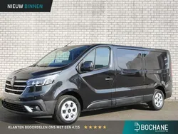 Noir midnoght Nieuw 2024 Renault Trafic Van | € 32.890