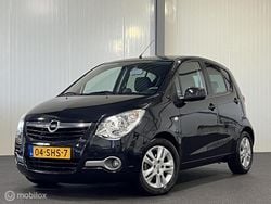 Zwart Gebruikt 2011 Opel Agila Edition Hatchback | € 4.945 (Eerlijke prijs)