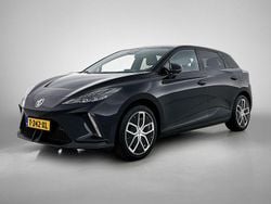 Zwart Gebruikt 2023 MG MG4 EV Luxury Hatchback | € 23.495 (Eerlijke prijs)