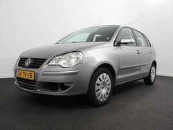 Grijs Gebruikt 2006 VW Polo Sportline Hatchback | € 2.440 (Eerlijke prijs)