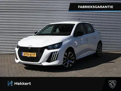 Wit Nieuw 2025 Peugeot 208 Style Hatchback | € 28.005 (Eerlijke prijs)